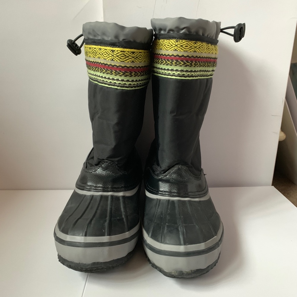 The Sak Snow/Rain Boots